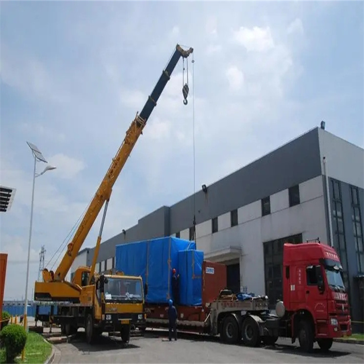 茂县50吨吊车吊一次多少钱